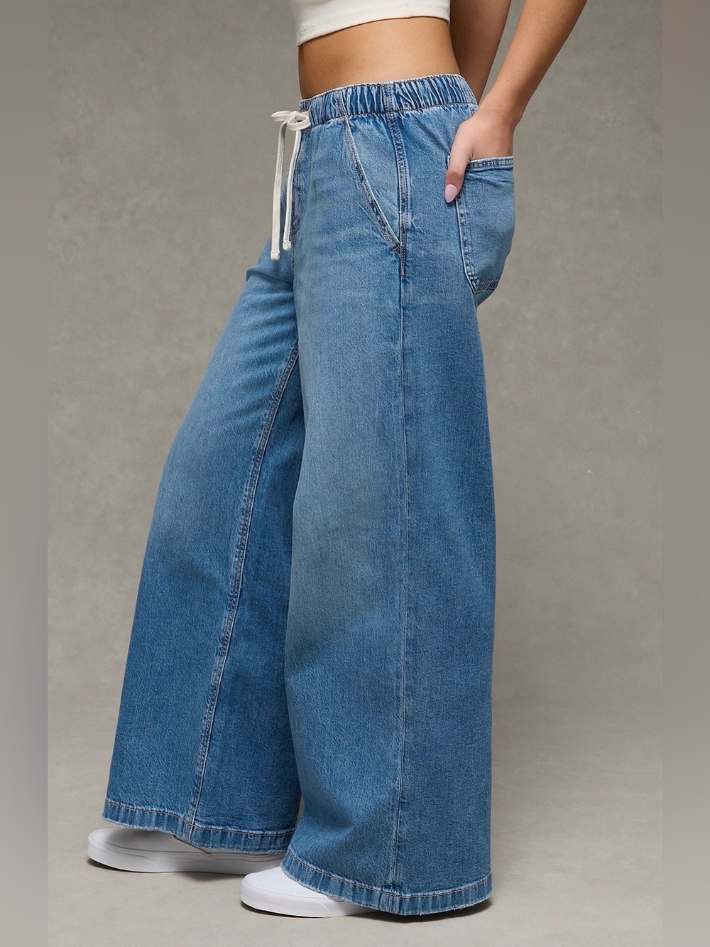 AE Low-Rise Baggy Ultra-Wide Leg Jean ~ Dream Blue - Picture 5 of 7